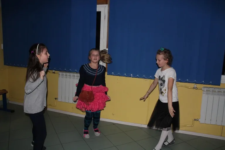Andrzejkowa zabawa w "jedynce" (zdjęcia)