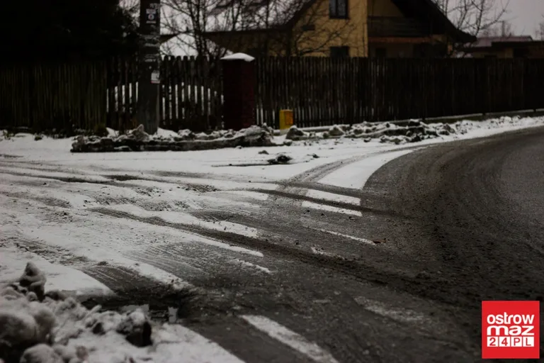 Skrzynka skarg: fatalny stan ul. Żale (zdjęcia)