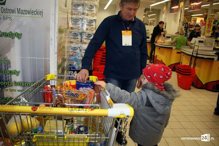 Dziś ostatni dzień Świątecznej Zbiórki Żywności (zdjęcia)