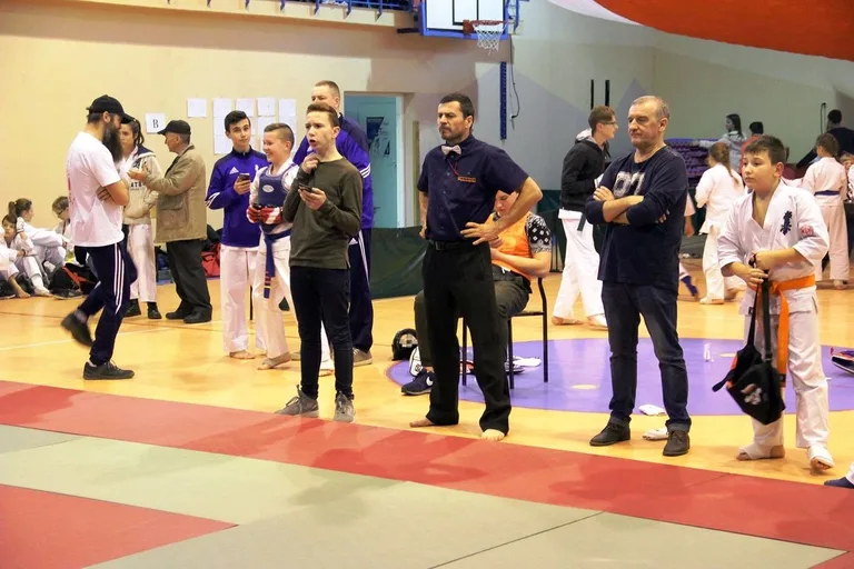 19 medali ostrowskich karateków w Broku (zdjęcia)