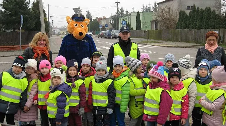 Ostrowscy dzielnicowi razem dla lokalnego bezpieczeństwa (zdjęcia)