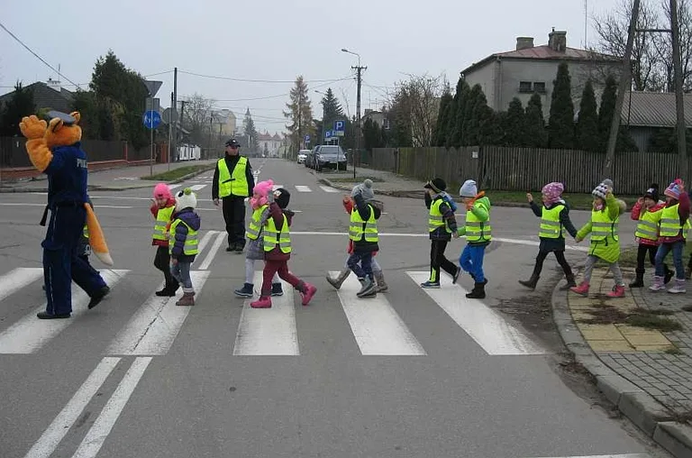 Ostrowscy dzielnicowi razem dla lokalnego bezpieczeństwa (zdjęcia)