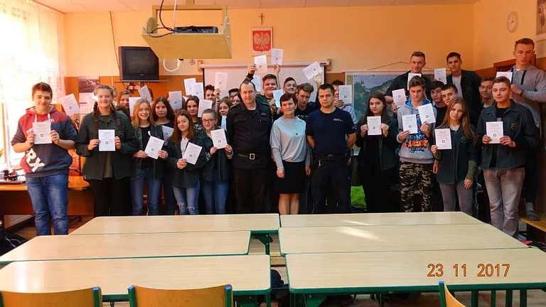 Ostrowscy dzielnicowi razem dla lokalnego bezpieczeństwa (zdjęcia)