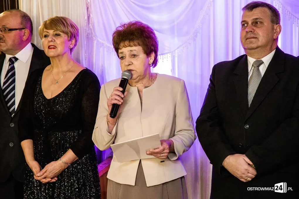 Podróż w czasie. Studniówka "Ekonomika" (zdjęcia, wideo)