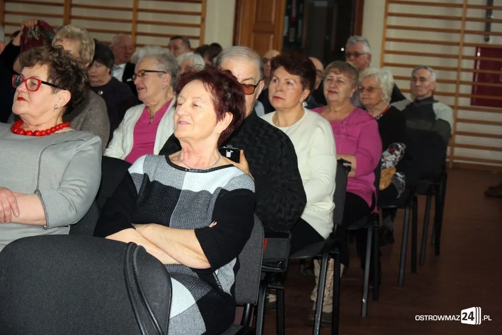 Twórczość Marii Dąbrowskiej na wykładzie UTW (zdjęcia)