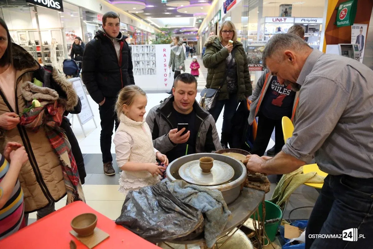 Warsztaty w Galerii Bursztynowej (zdjęcia)