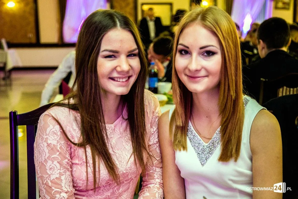 Podróż w czasie. Studniówka "Ekonomika" (zdjęcia, wideo)