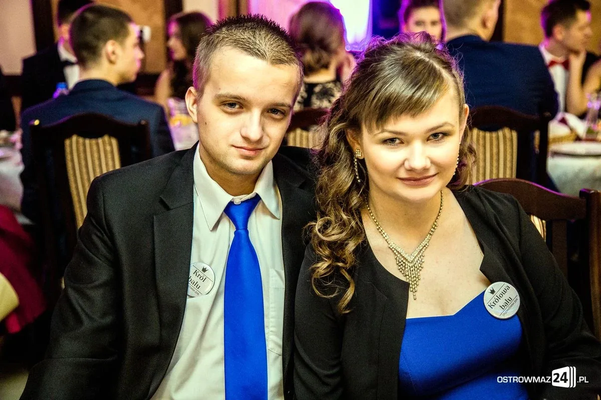 Podróż w czasie. Studniówka "Ekonomika" (zdjęcia, wideo)