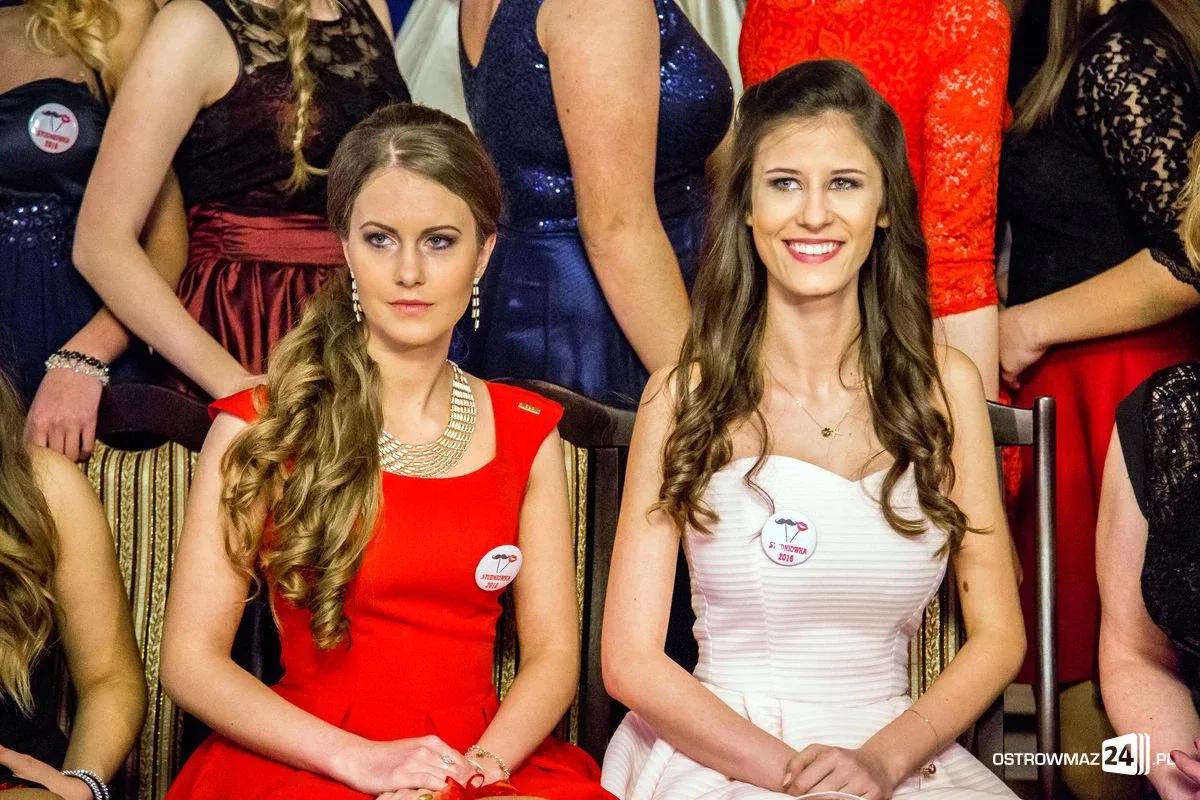 Podróż w czasie. Studniówka "Ekonomika" (zdjęcia, wideo)