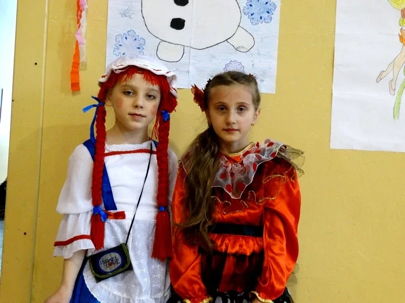 Zabawa karnawałowa w Szkole Podstawowej nr 1 (zdjęcia)