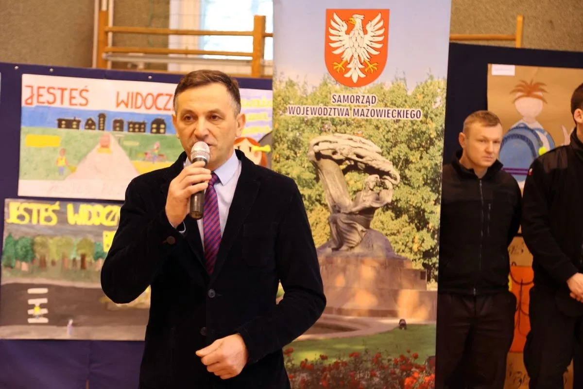 "Jesteś widoczny, jesteś bezpieczny" w Krasnosielcu (zdjęcia, wideo)