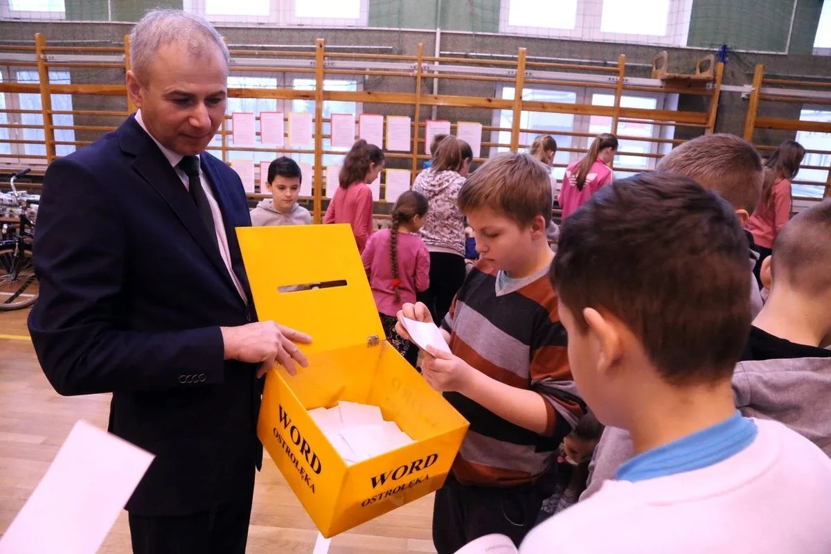 "Jesteś widoczny, jesteś bezpieczny" w Krasnosielcu (zdjęcia, wideo)