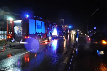 Pożar domu w Rostkach Wielkich (zdjęcia)