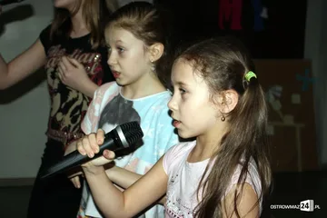 Feryjne karaoke w MDK (zdjęcia)