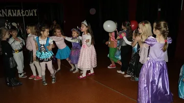 Bal karnawałowy dla dzieci (zdjęcia)
