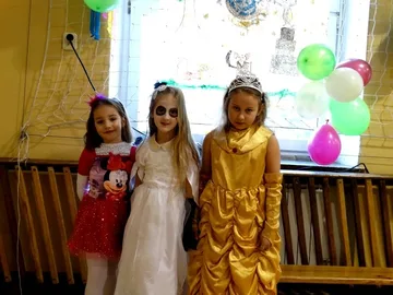 Zabawa karnawałowa w Szkole Podstawowej nr 1 (zdjęcia)
