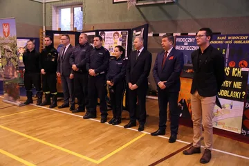 "Jesteś widoczny, jesteś bezpieczny" w Krasnosielcu (zdjęcia, wideo)