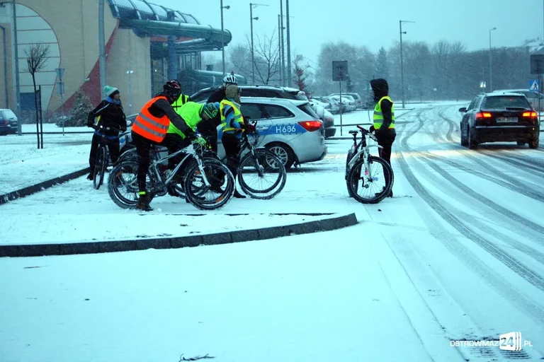 Rowerzystom OMK nie straszna żadna pogoda (zdjęcia)
