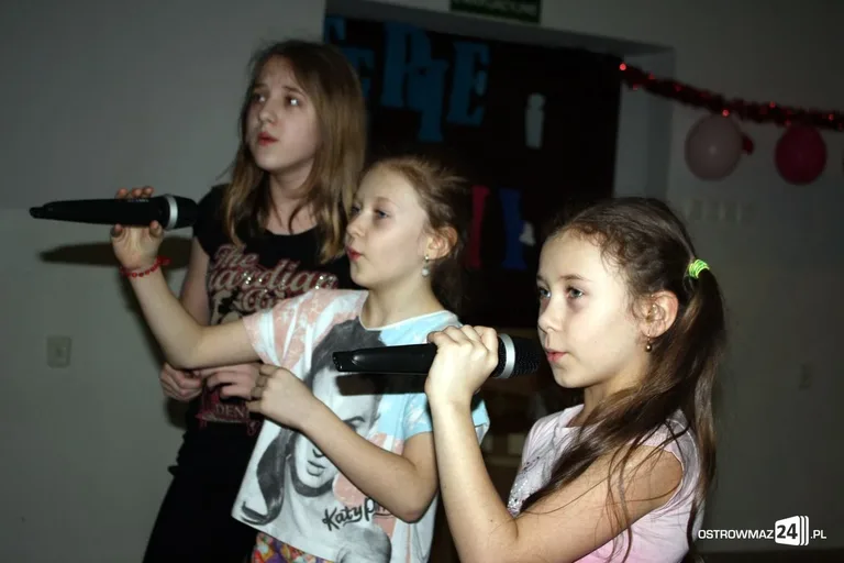 Feryjne karaoke w MDK (zdjęcia)