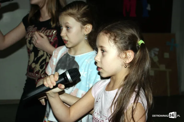 Feryjne karaoke w MDK (zdjęcia)