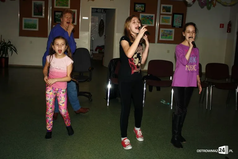 Feryjne karaoke w MDK (zdjęcia)