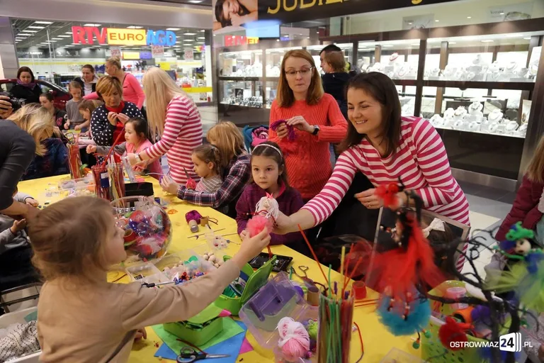 Warsztaty w Galerii Bursztynowej (zdjęcia)