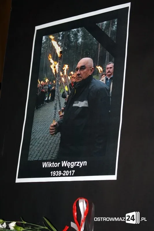 Motocykliści pożegnali Wiktora Węgrzyna (zdjęcia)