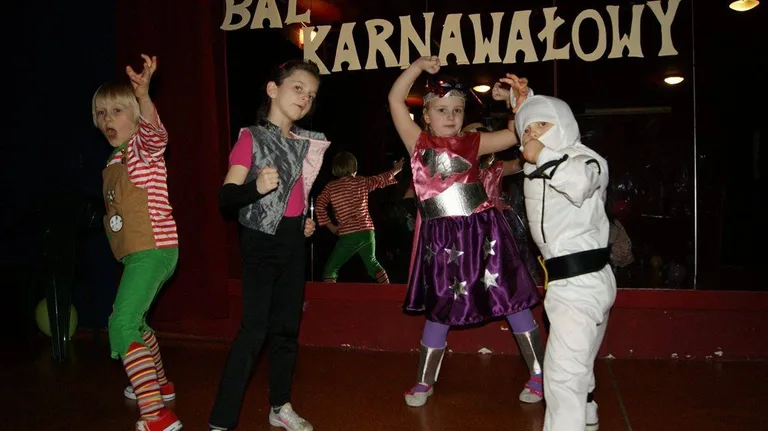 Bal karnawałowy dla dzieci (zdjęcia)