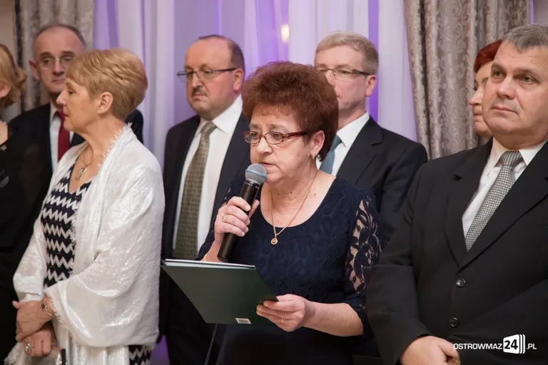 Studniówka ostrowskiego "Ekonomika" (zdjęcia, wideo) - ponad 400 zdjęć w galerii