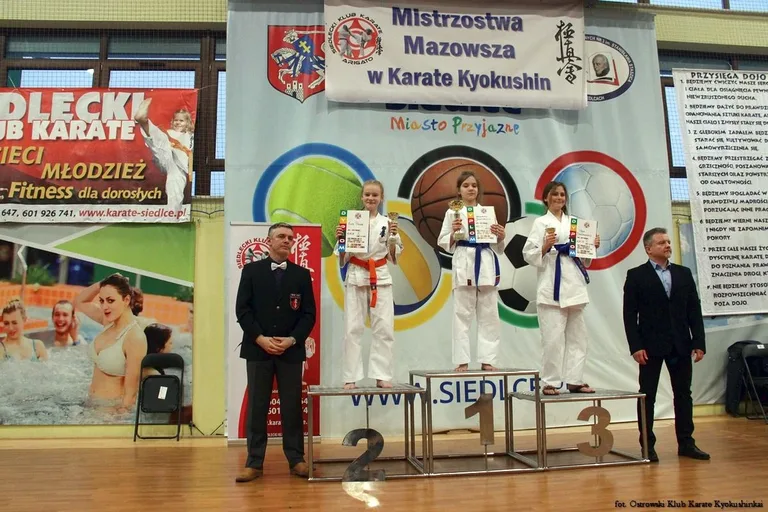 Siedem medali OKKK na Mistrzostwach Mazowsza (zdjęcia)