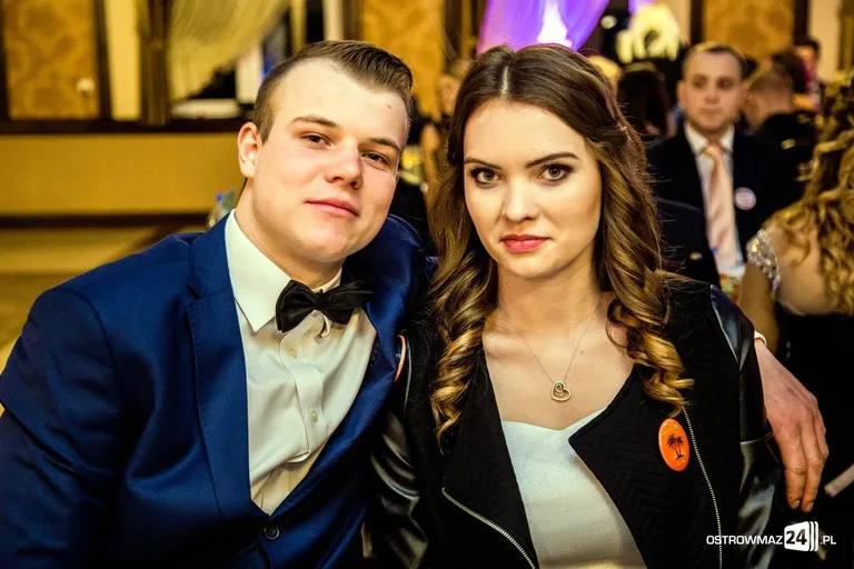 Podróż w czasie. Studniówka "Ekonomika" (zdjęcia, wideo)