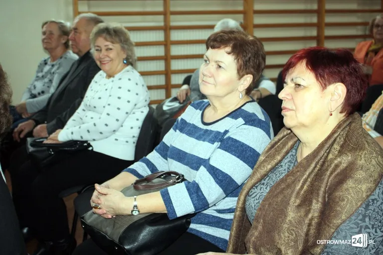 Twórczość Marii Dąbrowskiej na wykładzie UTW (zdjęcia)