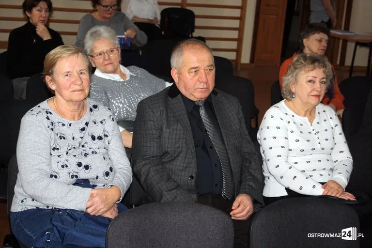 Twórczość Marii Dąbrowskiej na wykładzie UTW (zdjęcia)