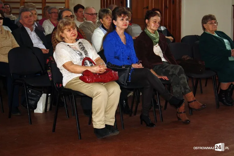 Twórczość Marii Dąbrowskiej na wykładzie UTW (zdjęcia)