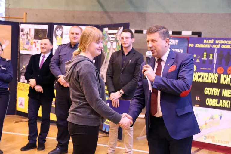 "Jesteś widoczny, jesteś bezpieczny" w Krasnosielcu (zdjęcia, wideo)