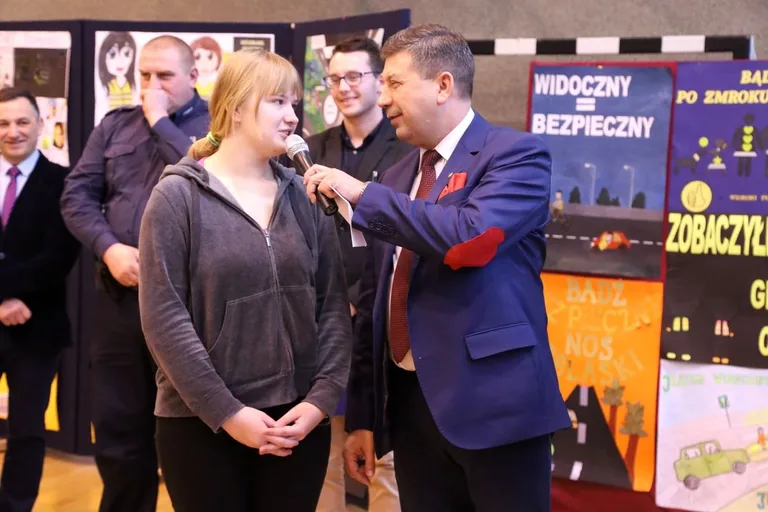 "Jesteś widoczny, jesteś bezpieczny" w Krasnosielcu (zdjęcia, wideo)