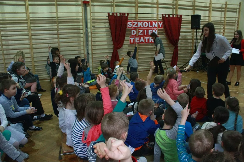 Dzień Teatru w "Czwórce" (zdjęcia)