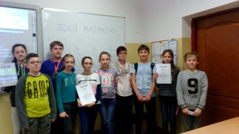 Zabawa z matematyką w "Jedynce" (zdjęcia)