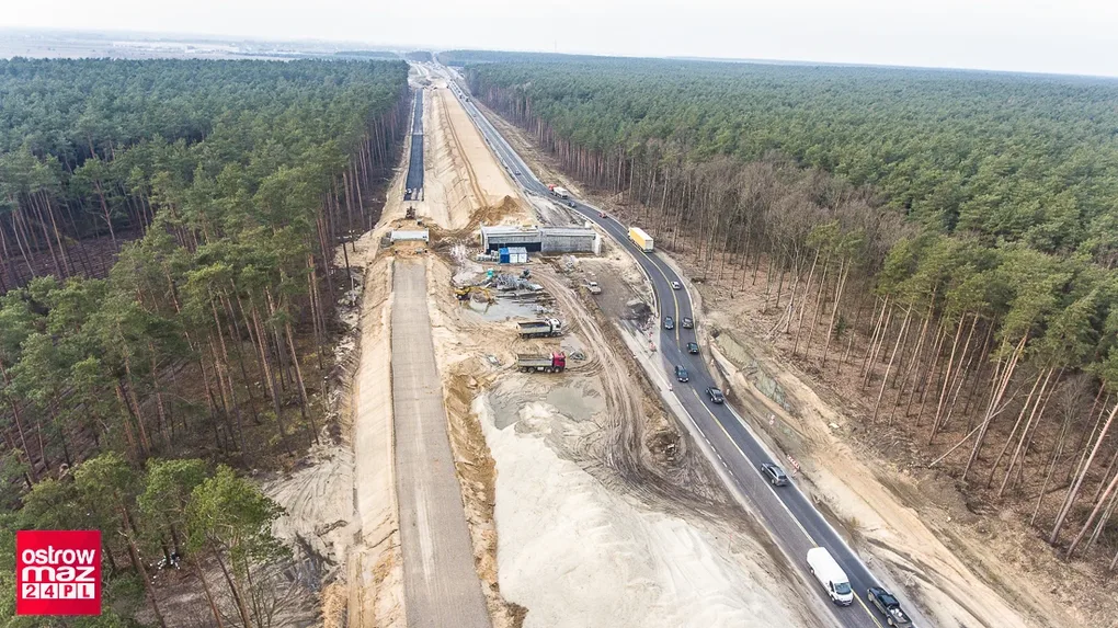 Postęp prac budowy S8 (zdjęcia, wideo)