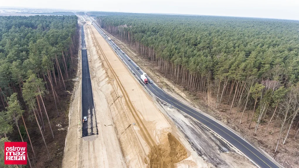 Postęp prac budowy S8 (zdjęcia, wideo)