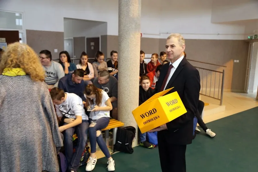 "Jesteś widoczny, jesteś bezpieczny" w Szelkowie (zdjęcia, wideo)