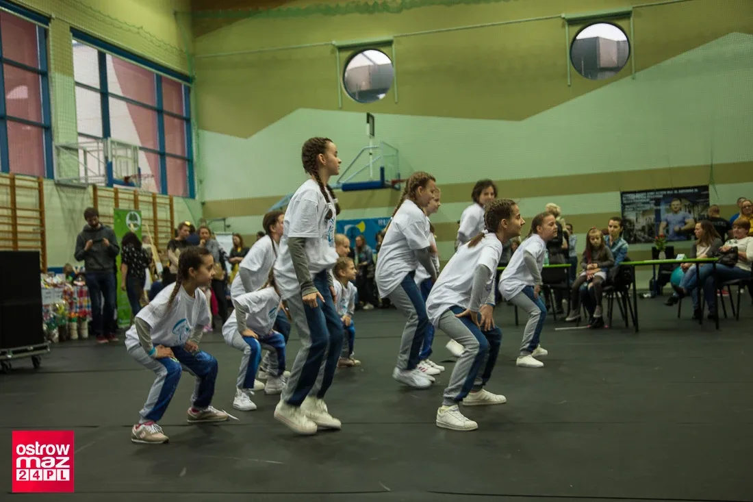 Ostrów Mazowiecka dla kobiet po raz siódmy (zdjęcia, wideo)