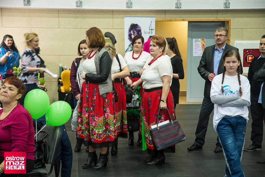 Ostrów Mazowiecka dla kobiet po raz siódmy (zdjęcia, wideo)