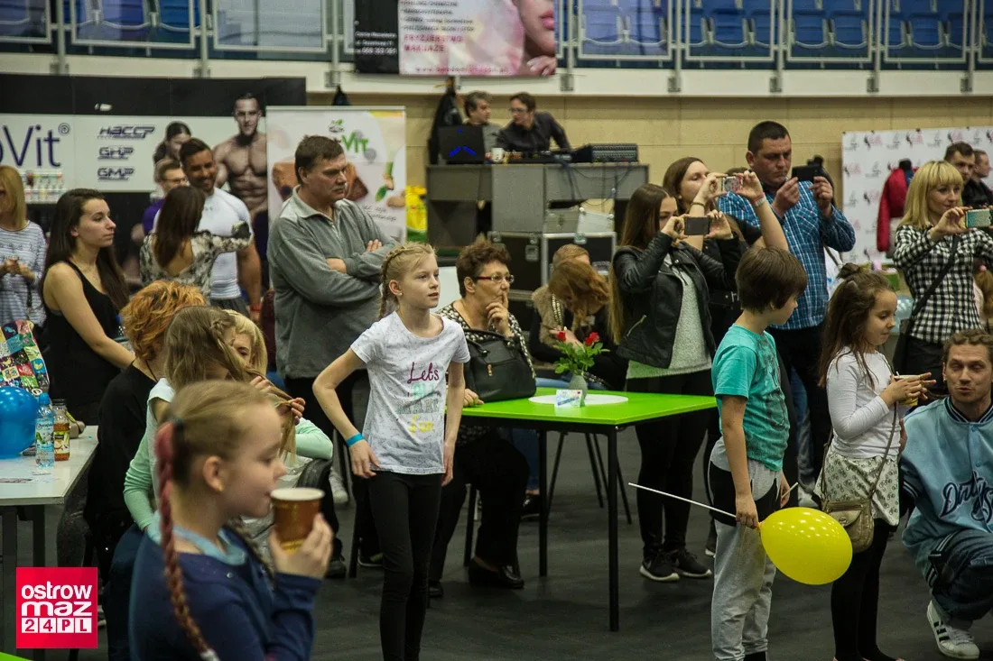 Ostrów Mazowiecka dla kobiet po raz siódmy (zdjęcia, wideo)