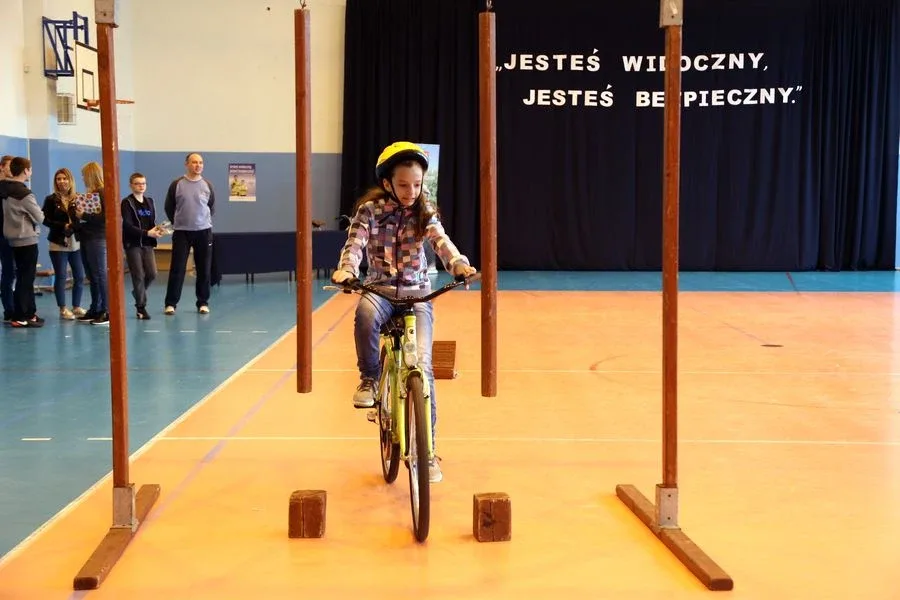 Chcą być widoczni i bezpieczni w Karniewie (zdjęcia, wideo)