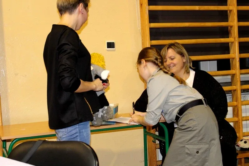 Ostrowianie ratują dzieci w Afryce (zdjęcia)