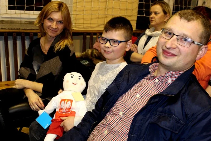 Ostrowianie ratują dzieci w Afryce (zdjęcia)