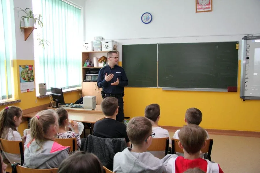 "Jesteś widoczny, jesteś bezpieczny" w Łysych (zdjęcia, wideo)