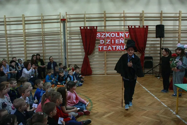 Dzień Teatru w "Czwórce" (zdjęcia)