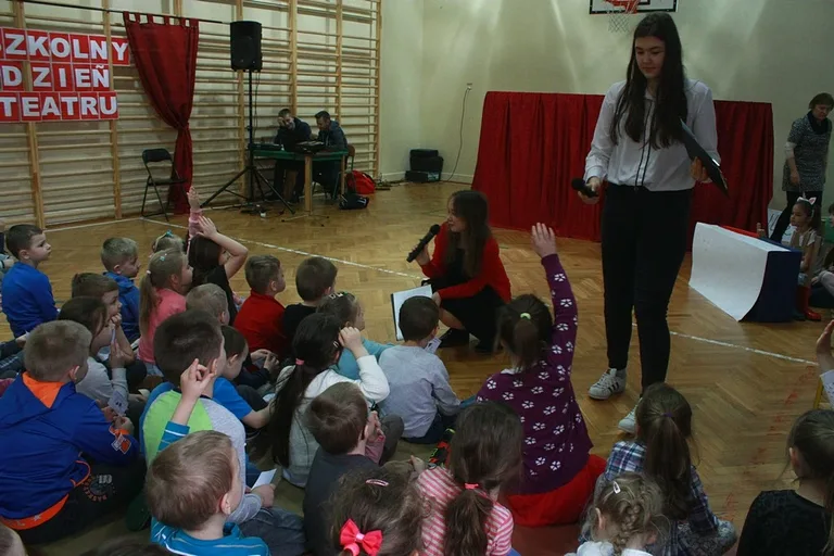 Dzień Teatru w "Czwórce" (zdjęcia)